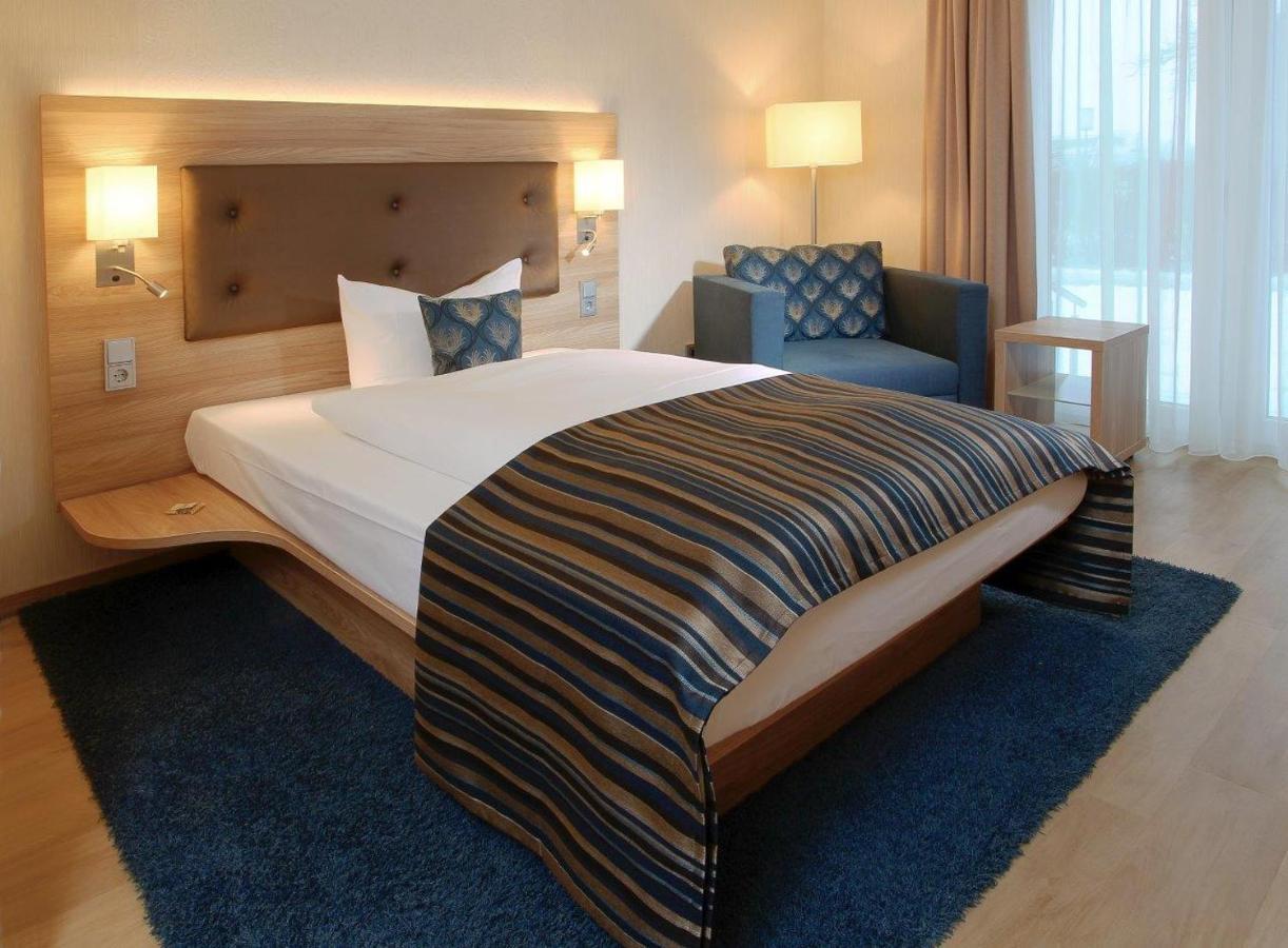 Simonshof 3*